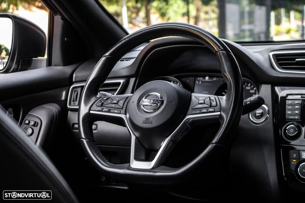 Nissan Qashqai 1.6 dCi Tekna Xtronic - 28