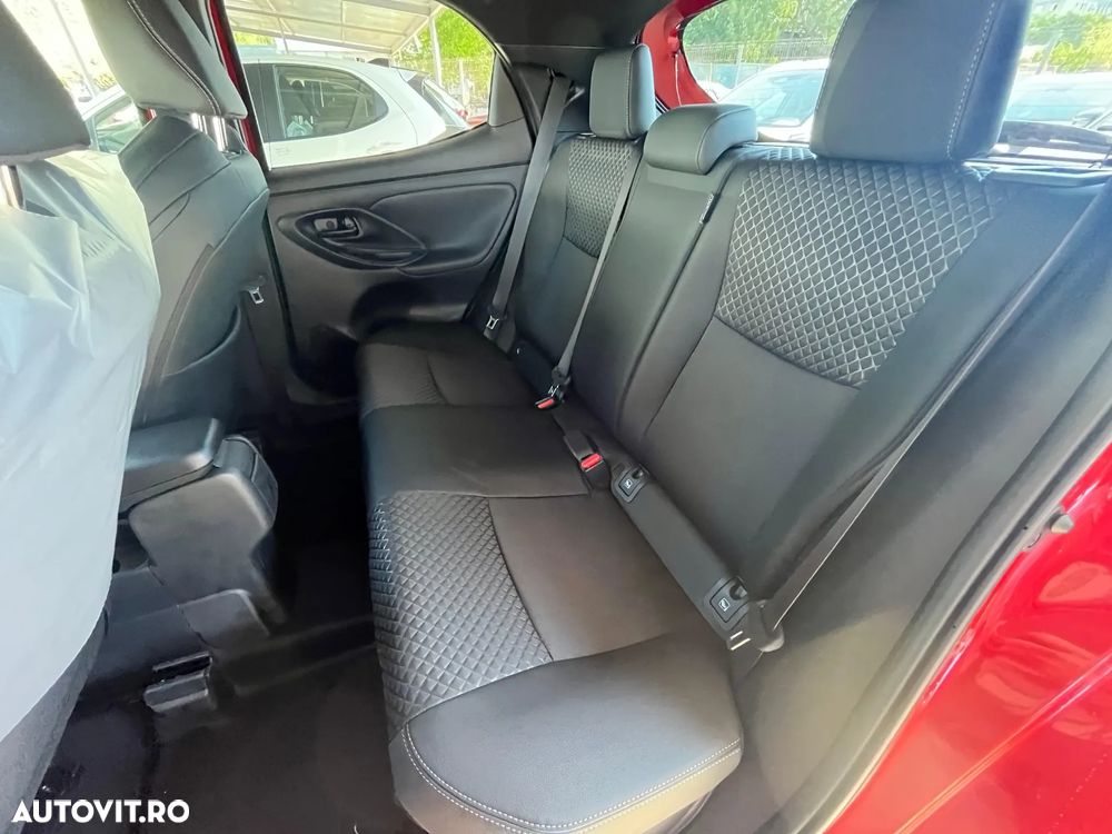 Mazda 2 - 13