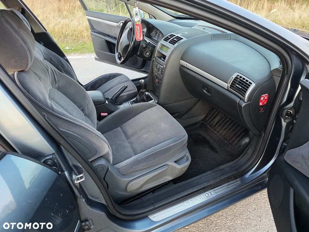 Peugeot 407 135 - 18