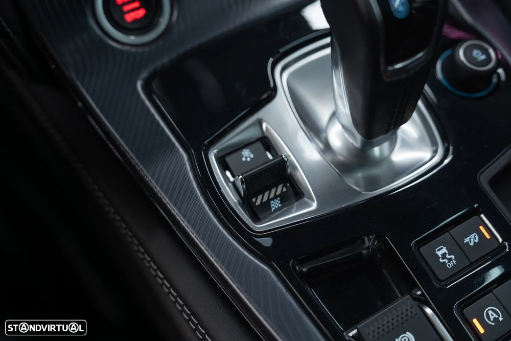 Jaguar F-Type 2.0 i4 R-Dynamic - 41