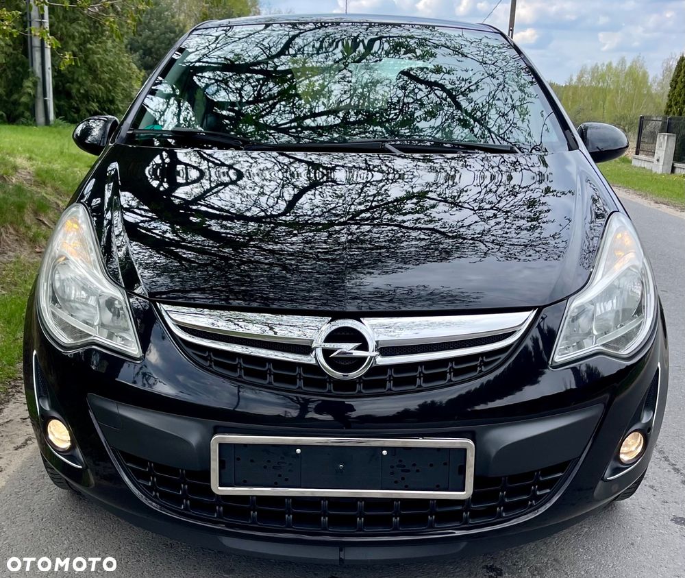 Opel Corsa 1.2 16V Cosmo - 3