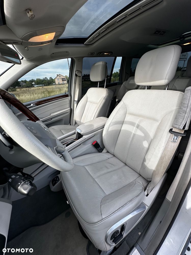 Mercedes-Benz GL 500 - 13