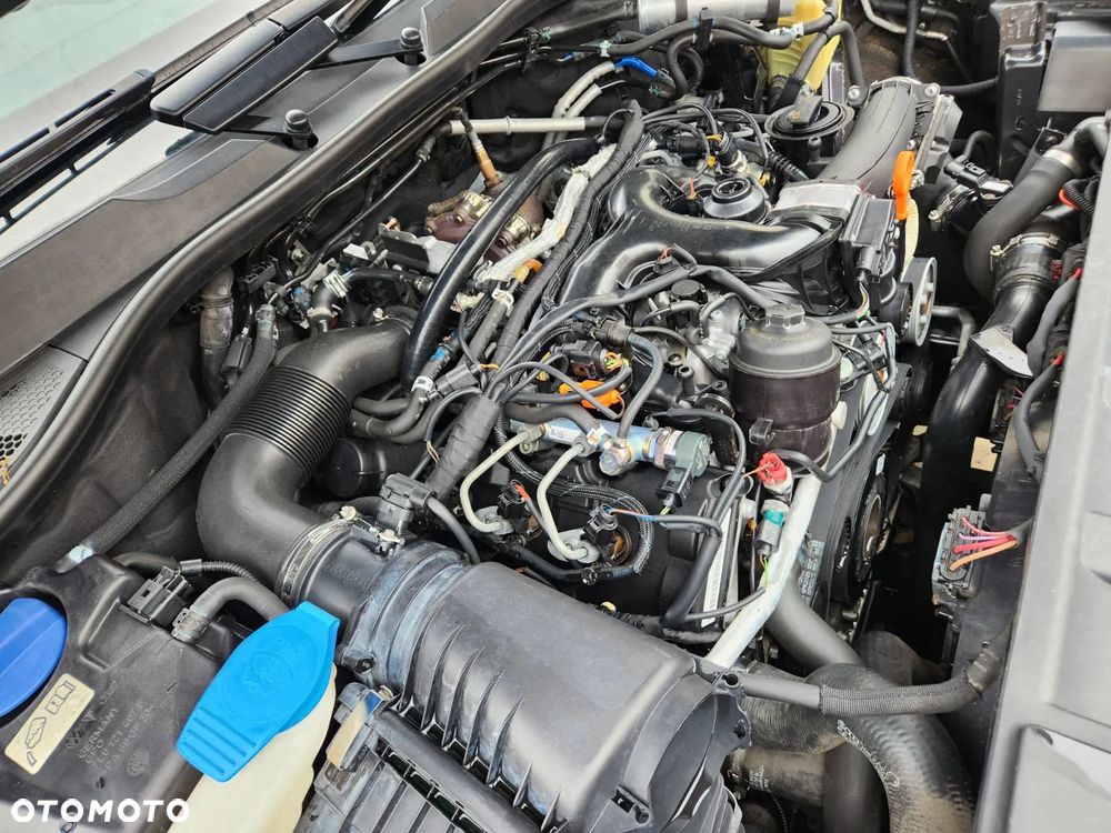 VW TOUAREG 7P Q7  3.0 CJG  SILNIK KOMPLETNY Z OSPRZETEM W AUCIE DO ODPALENIA - 3