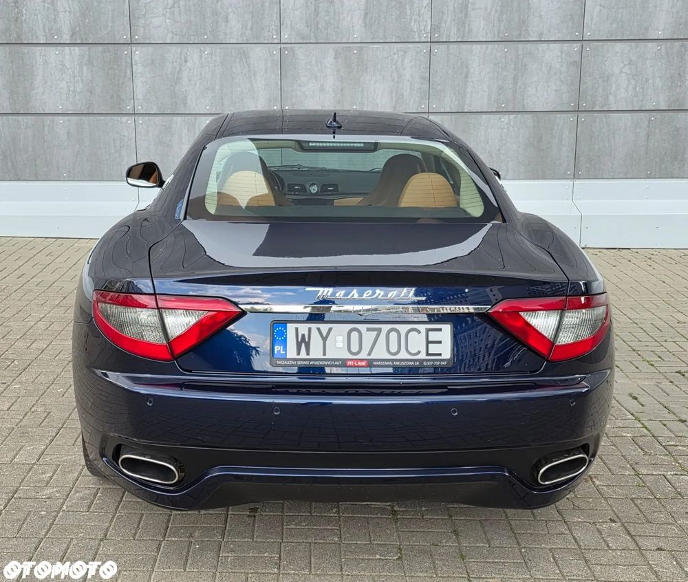 Maserati GranTurismo S Automat - 6
