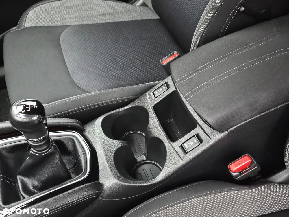 Nissan Qashqai 1.6 DIG-T N-Connecta - 16