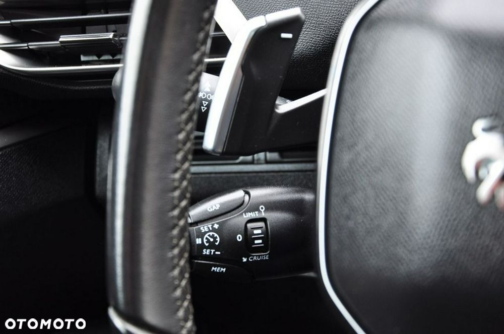 Peugeot 3008 - 36