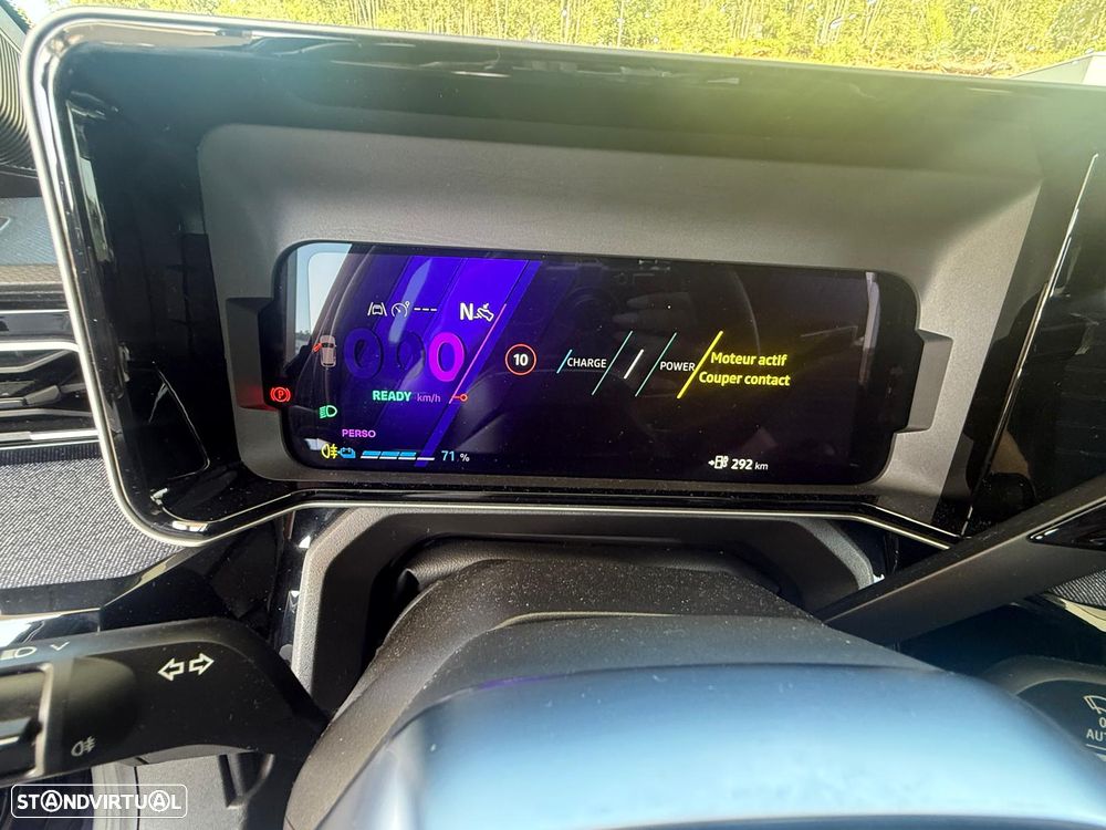 Renault 5 E-Tech 52 kWh Techno Autonomia Conforto - 29