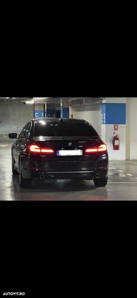 BMW Seria 5 520d Aut. Luxury Line - 1