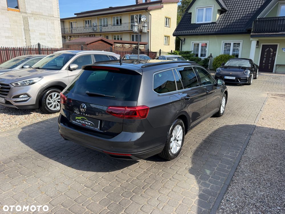 Volkswagen Passat 1.5 TSI EVO Elegance - 30