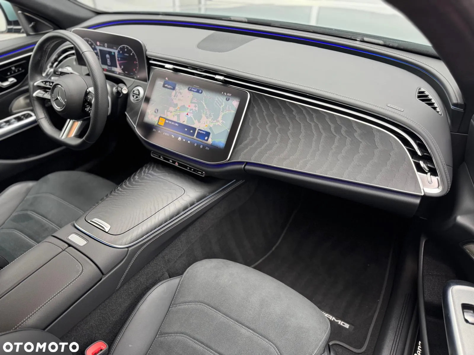 Mercedes-Benz Klasa E 220 d 4-Matic AMG - 18