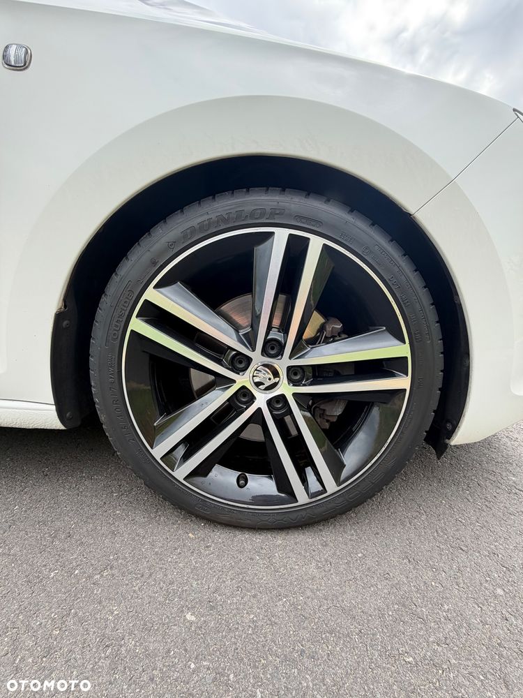 Skoda RAPID - 11
