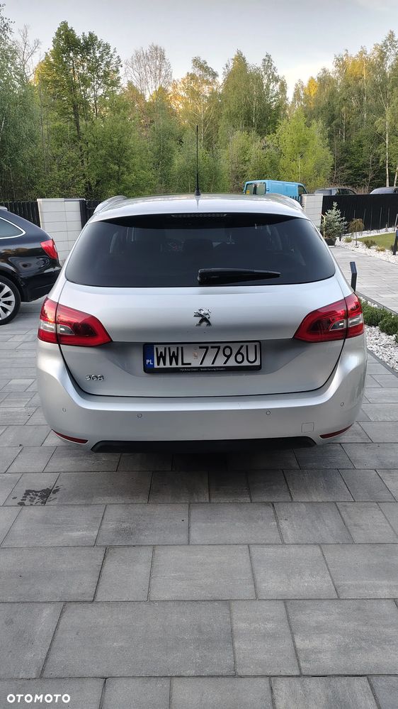 Peugeot 308 BlueHDi 120 Stop & Start Active - 29
