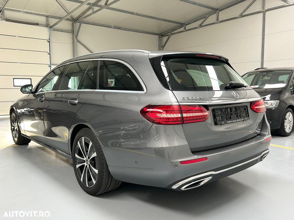 Mercedes-Benz E - 3