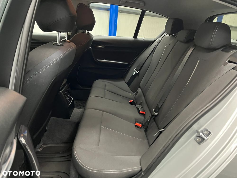 BMW Seria 1 118d DPF Edition Sport - 25