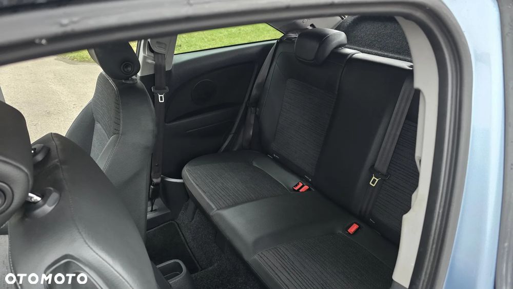 Opel Corsa 1.4 16V Energy - 18