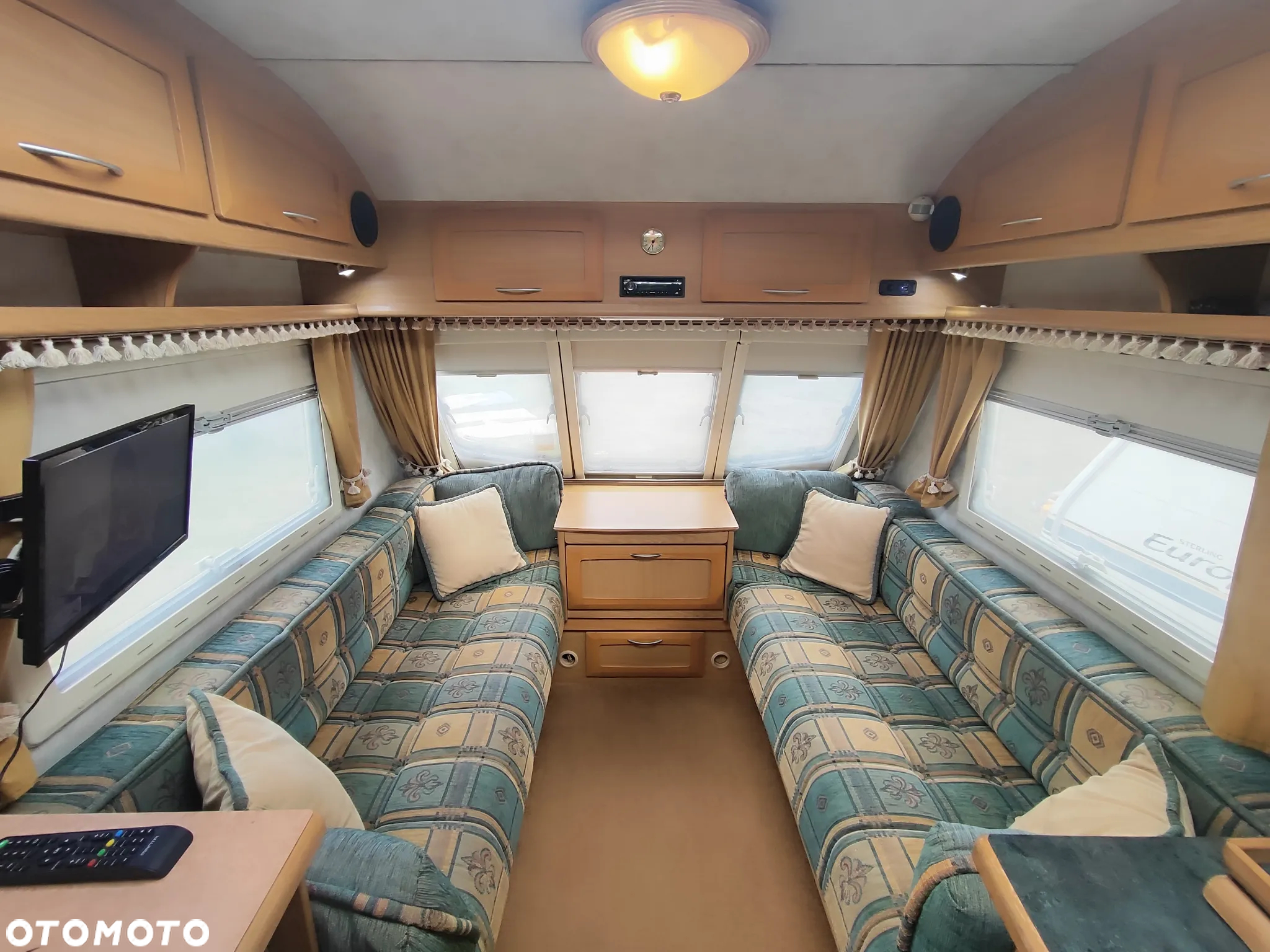 Elddis Hurricane - 18