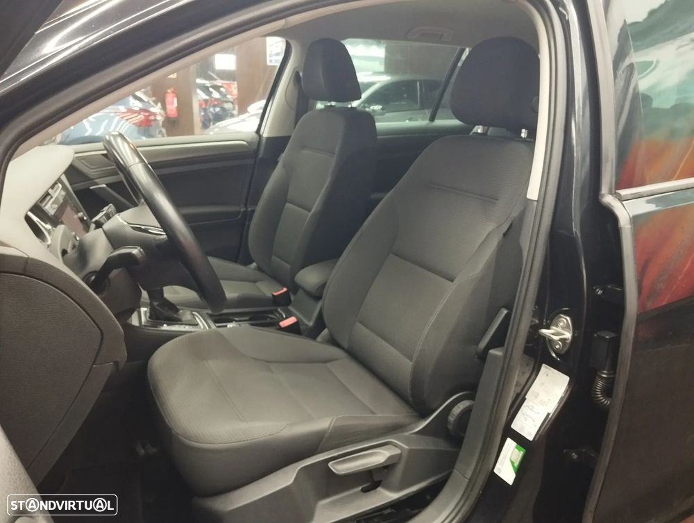 VW Golf Variant 2.0 TDi R-Line DSG - 15