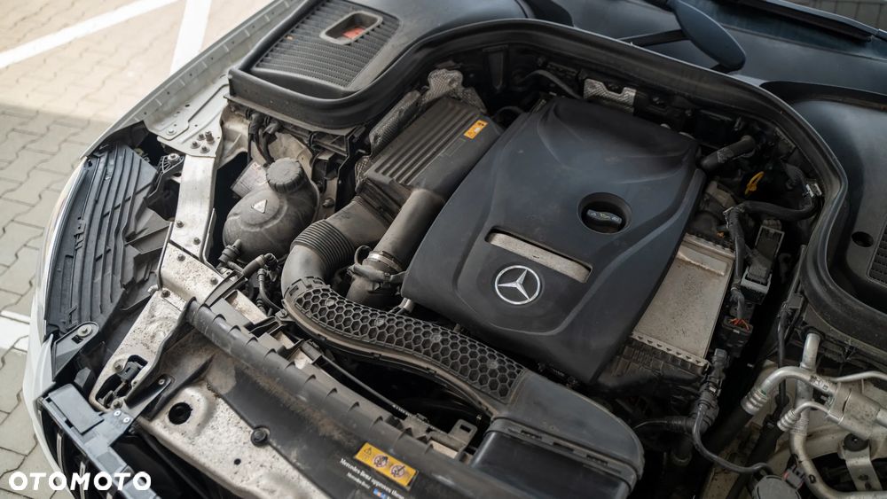 Mercedes-Benz GLC 300 4-Matic - 9