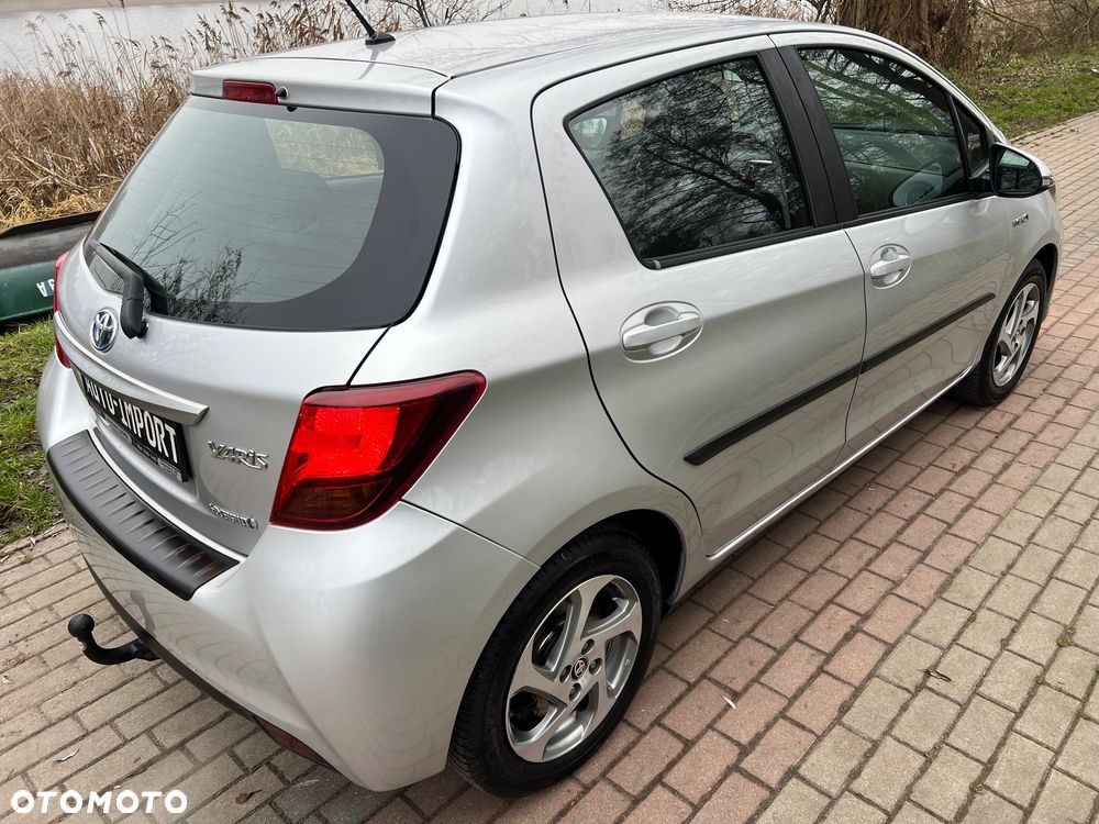 Toyota Yaris ver-1-2-turbo-team-deutschland - 25