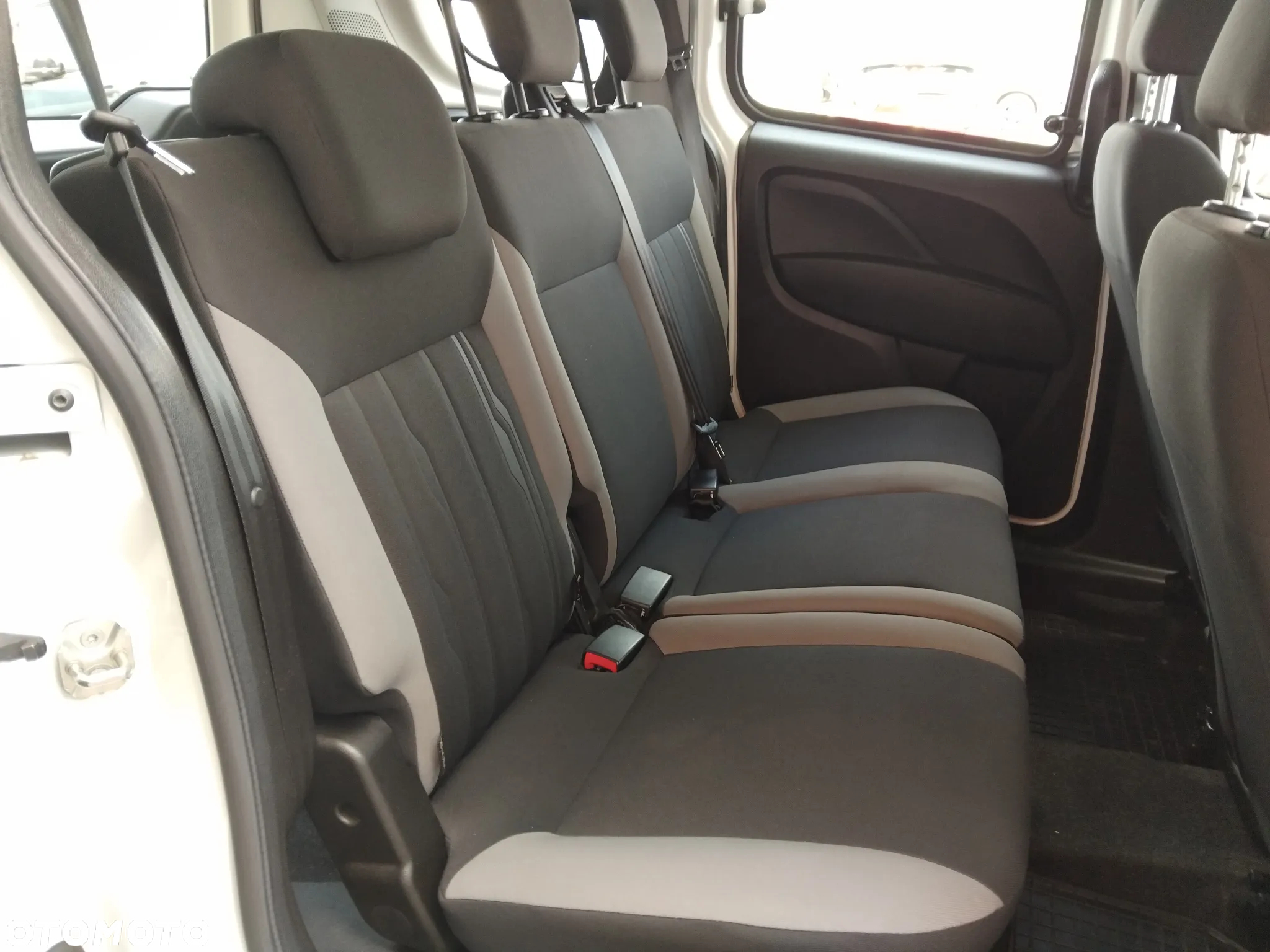 Fiat Doblo Kombi 1.6 MJ Dynamic - 14