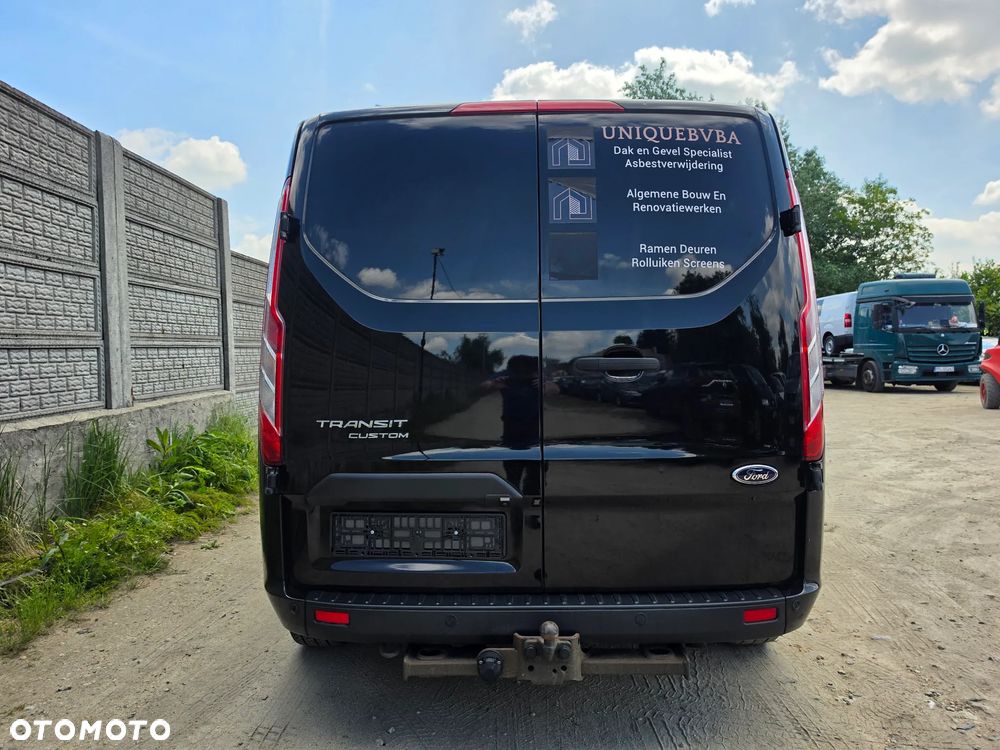 Ford Transit Custom - 23