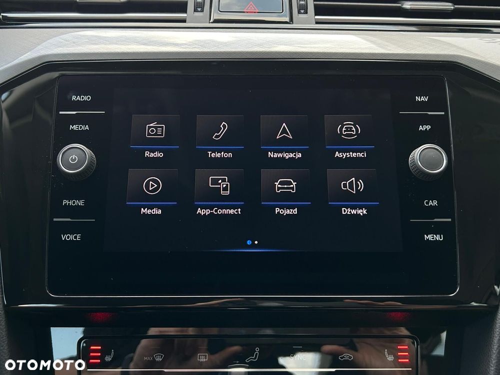 Volkswagen Passat 2.0 TSI Business DSG - 27