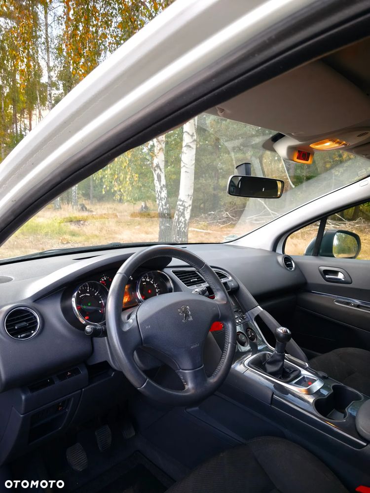 Peugeot 3008 - 8