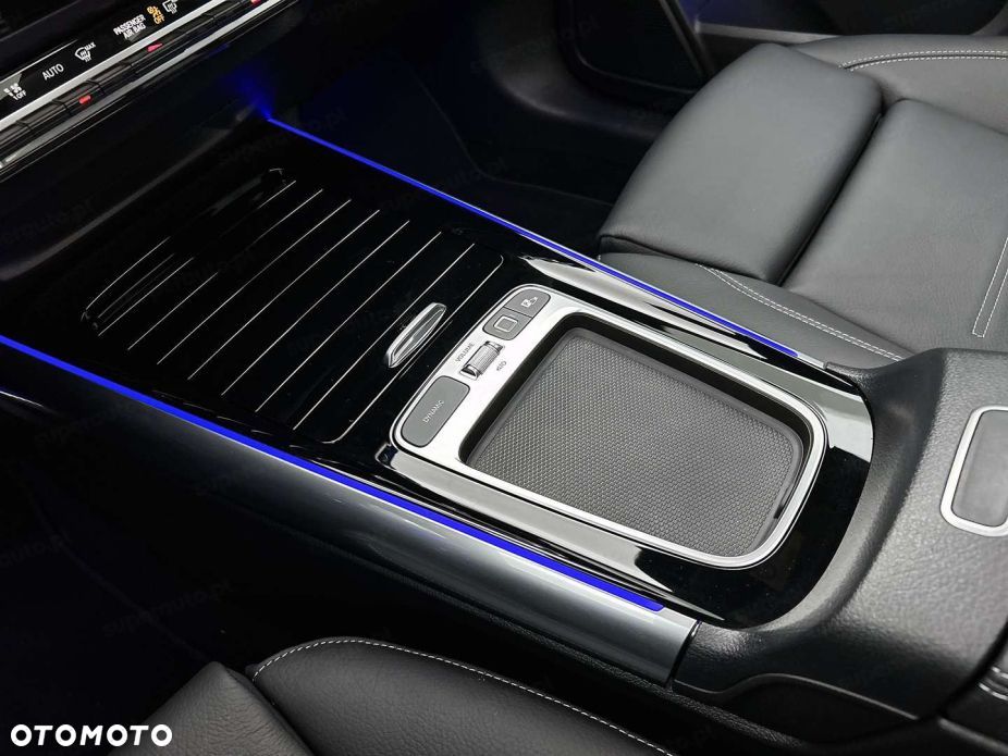 Mercedes-Benz GLA 200 AMG Line - 13