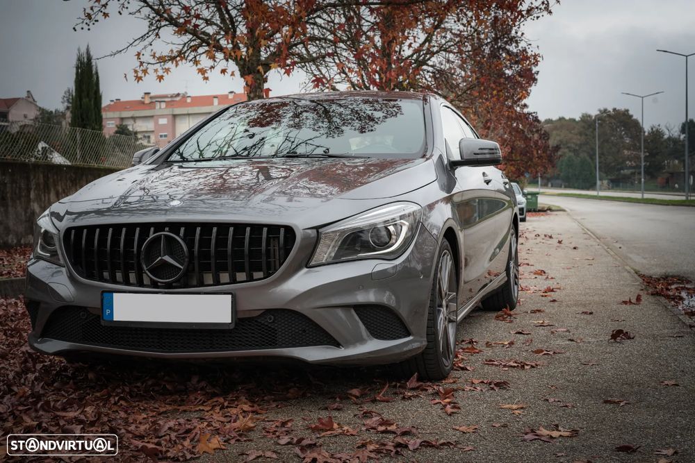 Mercedes-Benz CLA 200 Shooting Brake d Urban - 2