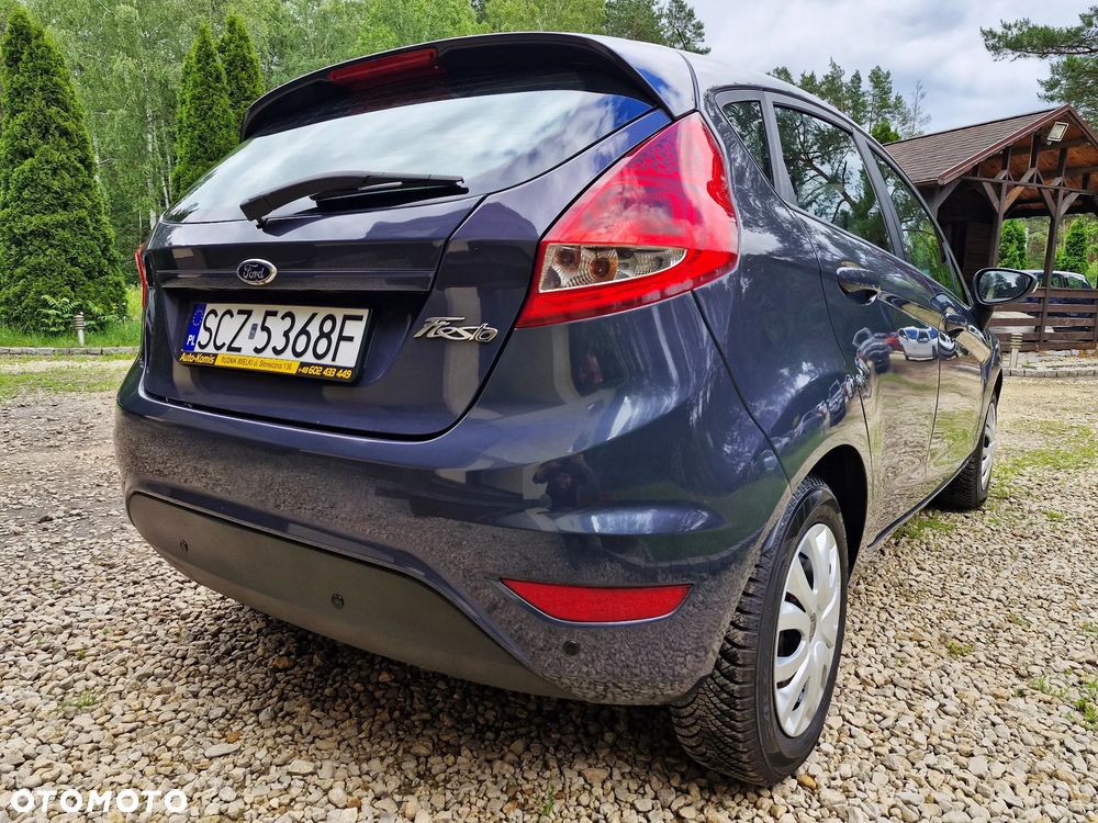 Ford Fiesta 1.25 Champions Edition - 4
