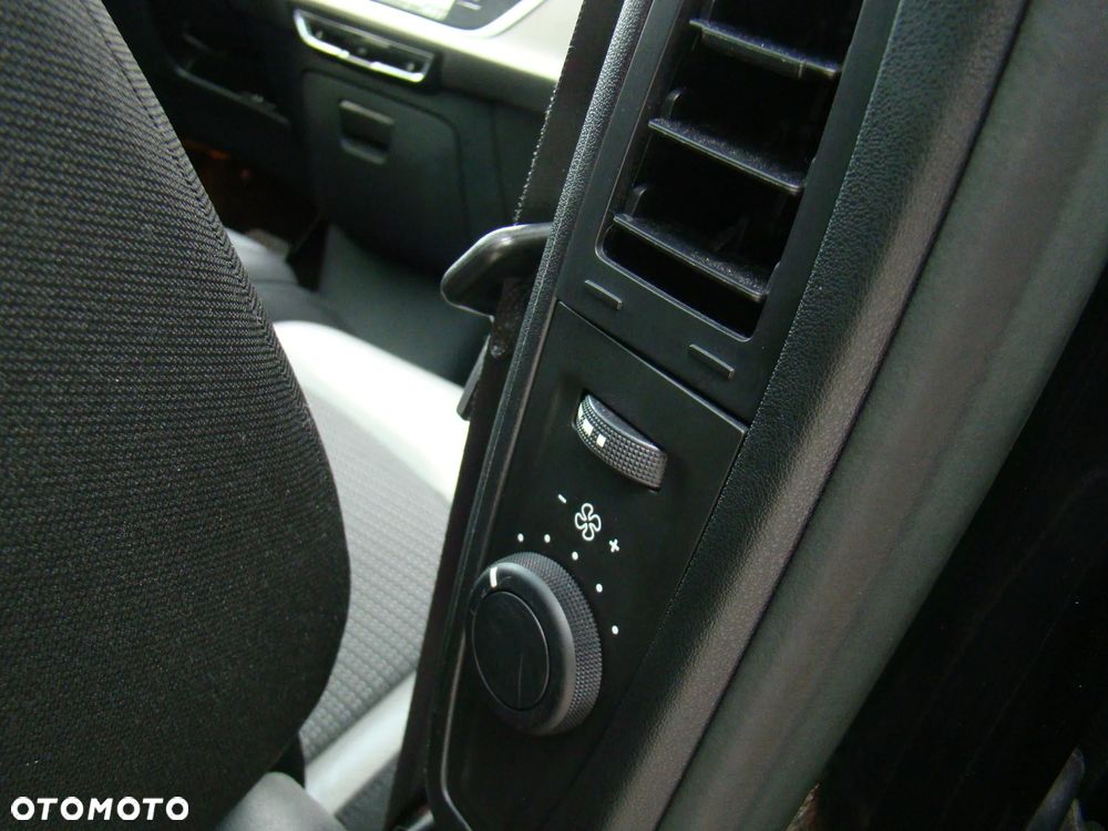 Citroën C4 Grand Picasso BlueHDi 150 Intensive - 20