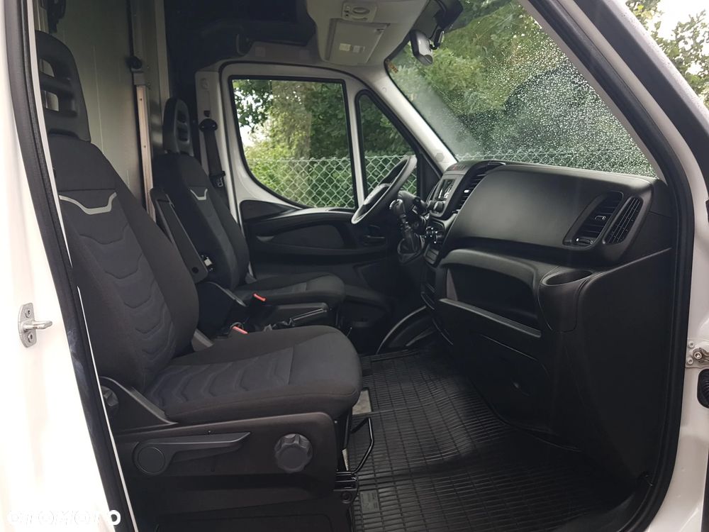 Iveco DAILY KONTENER NISKOPODŁOGOWY 4,44x2,23x2,42 SKLEP FOODTRUCK BAR KLIMA KONIOWÓZ KAMPER - 22