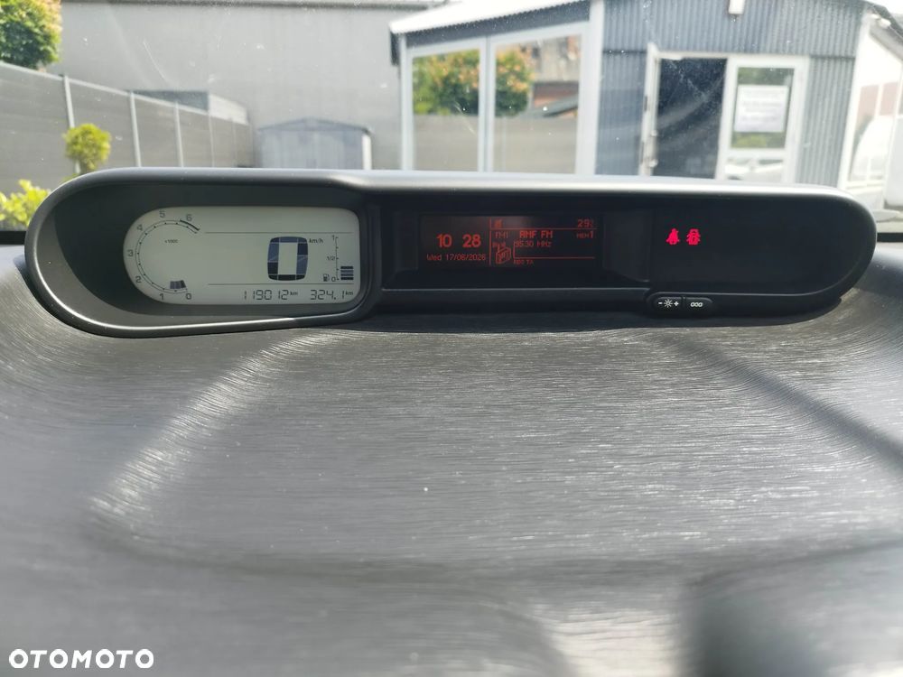 Citroën C3 Picasso 1.6i Exclusive - 15