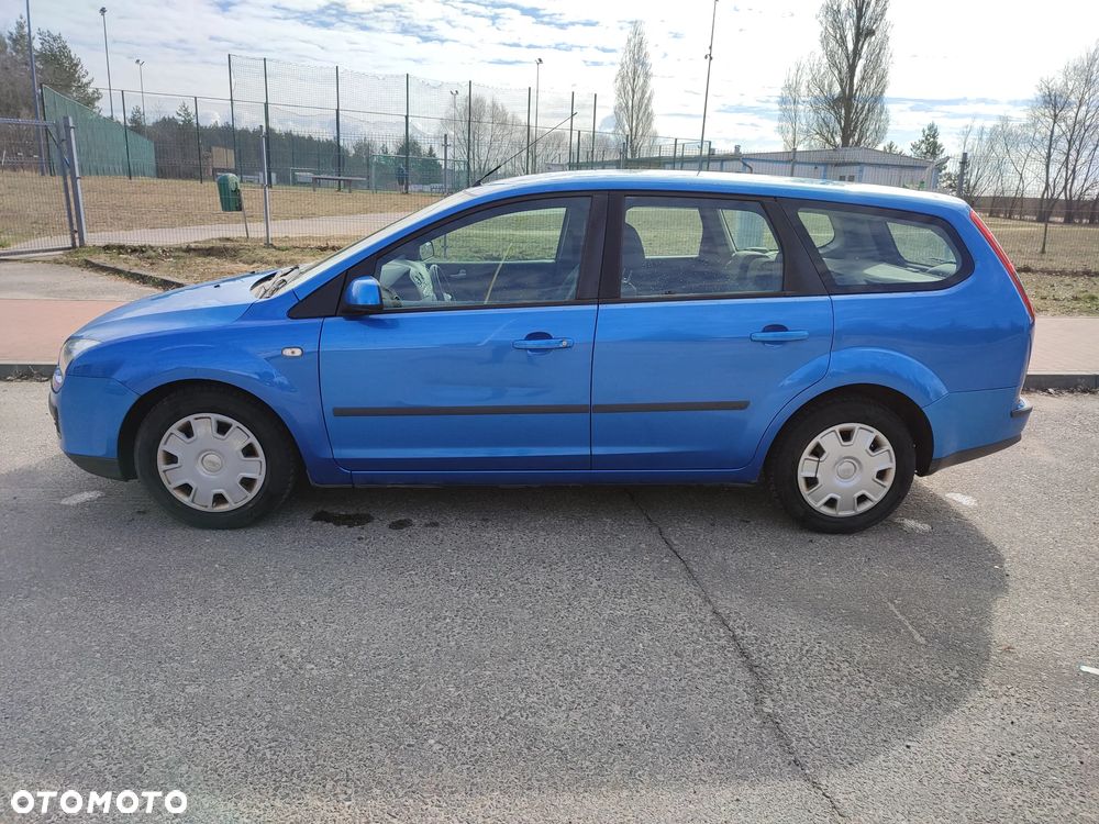 Ford Focus Trend - 5