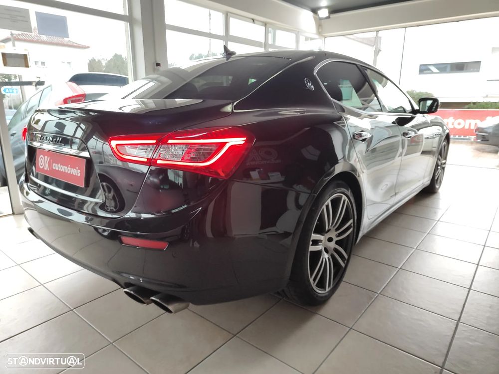 Maserati Ghibli 3.0 V6 - 11