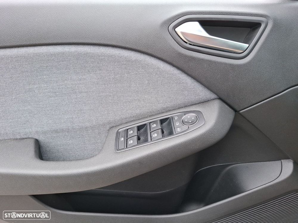 Renault Clio 1.0 TCe Techno - 18