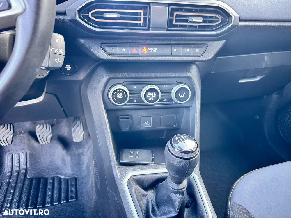 Dacia Jogger TCe 110 Journey - 18