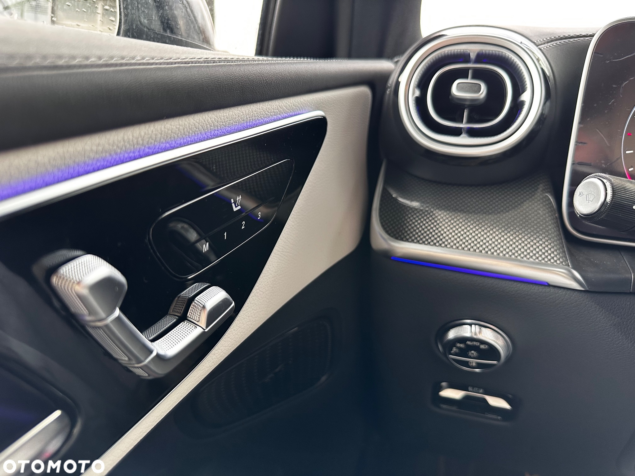 Mercedes-Benz GLC - 19