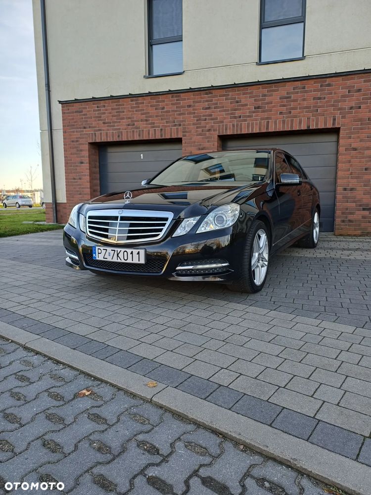 Mercedes-Benz Klasa E 350 4Matic 7G-TRONIC Avantgarde - 4
