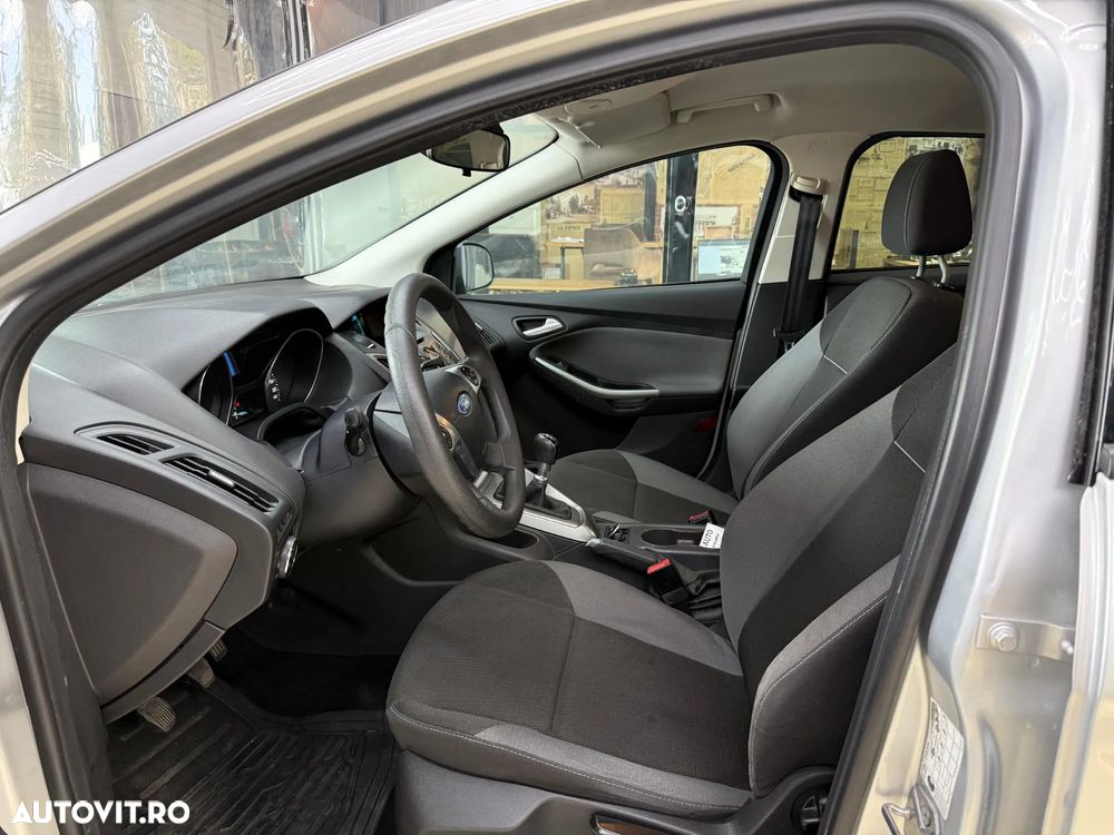 Ford Focus 1.6 TDCI DPF Trend - 17