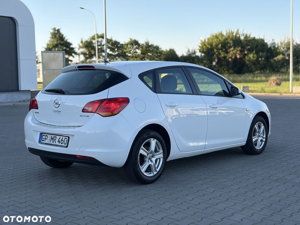Opel Astra - 3