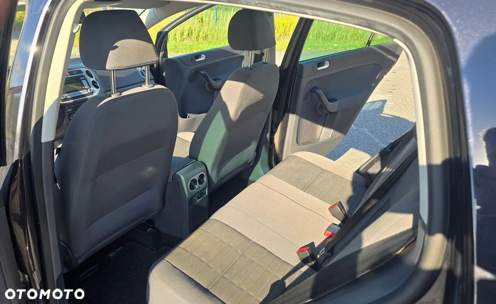 Volkswagen Golf Plus 1.9 TDI DPF Comfortline - 32