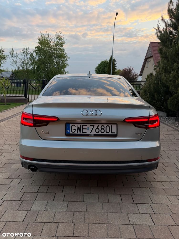Audi A4 Limousine 2.0 TDI S tronic - 14