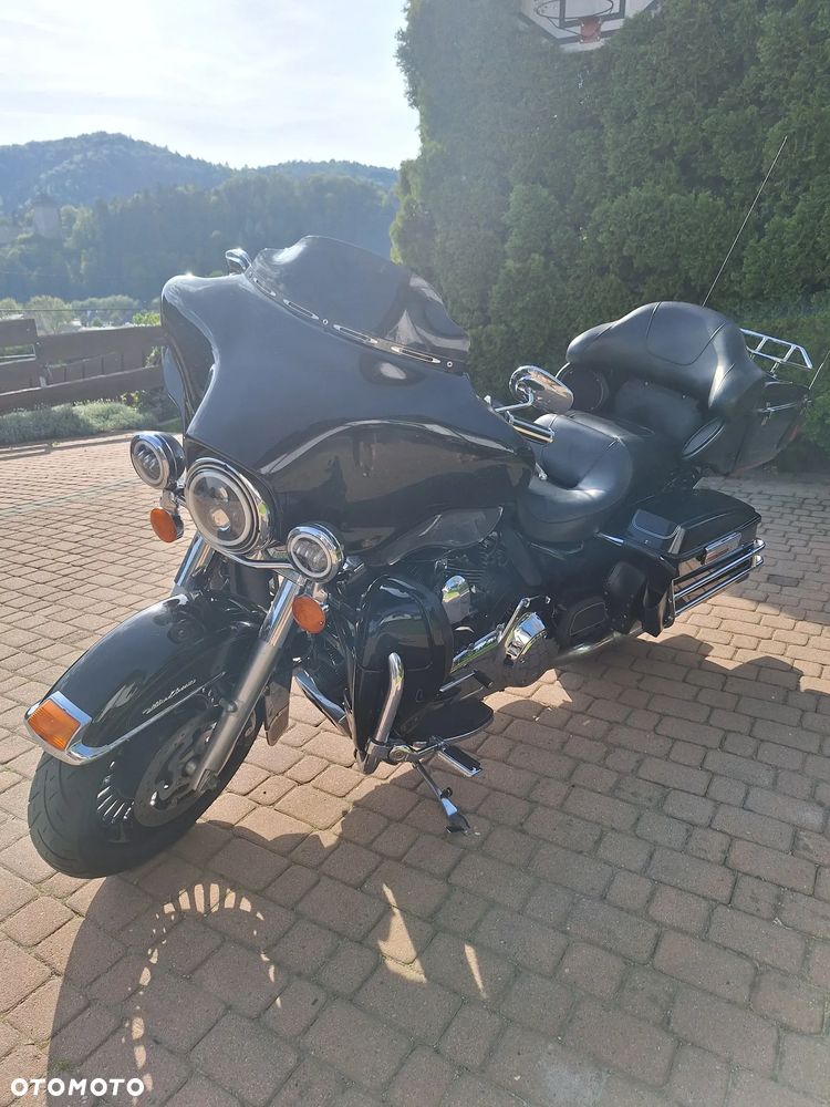 Harley-Davidson FLHTCU Ultra - 5