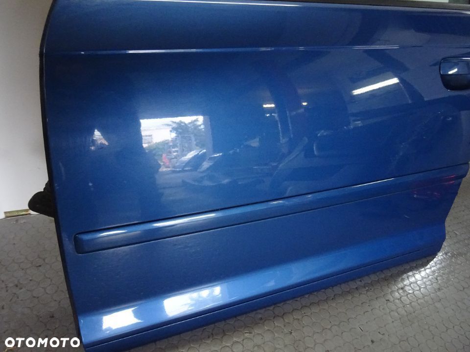 LX5V drzwi prawe lewe przod Audi A3 8P LIFT Sportback 5D czesci - 2