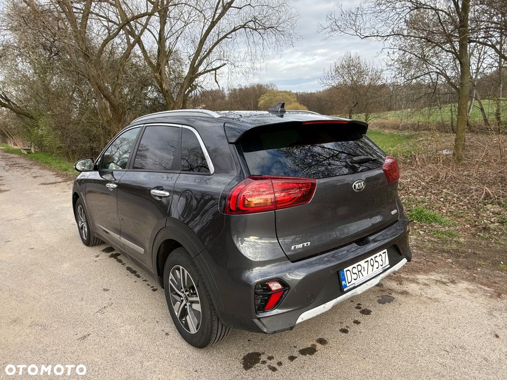 Kia Niro 1.6 GDI PHEV 2WD OPF Edition 7 - 12