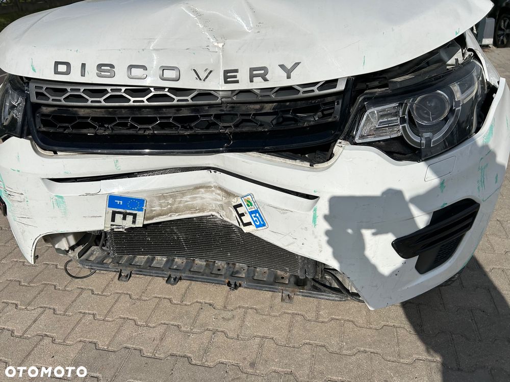 Land Rover Discovery Sport - 27