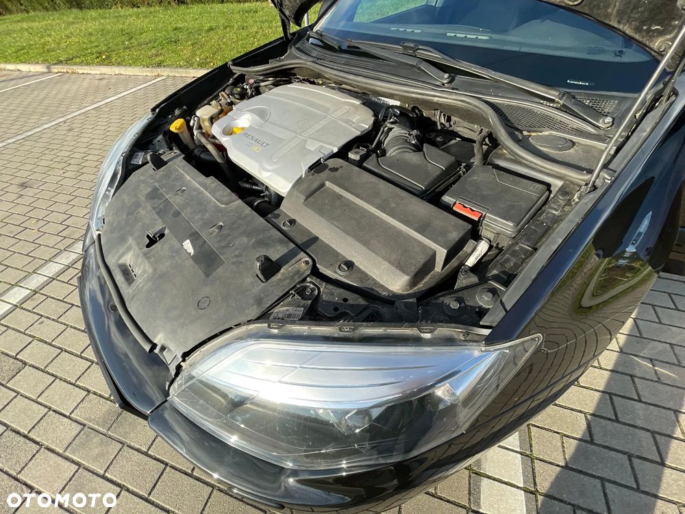 Renault Laguna Grandtour dCi 175 FAP GT - 27
