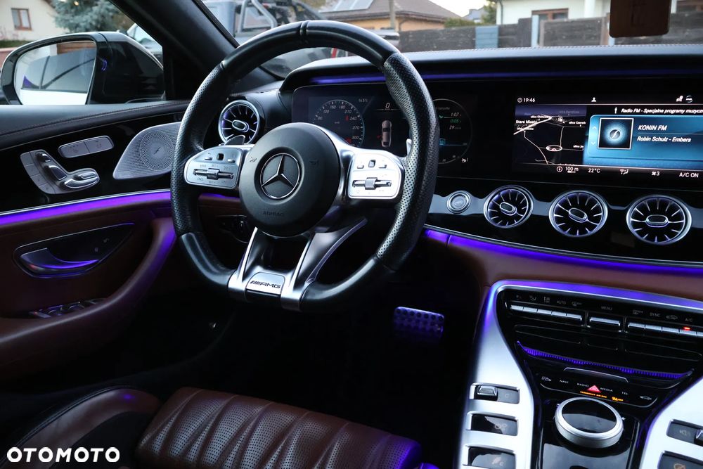 Mercedes-Benz AMG GT 43 4-Matic+ - 18