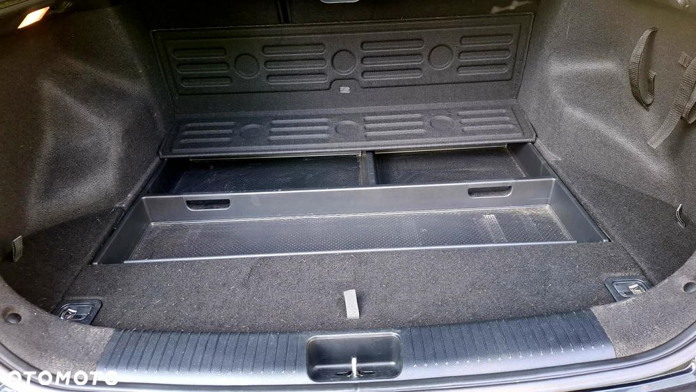 Kia Ceed 1.6 GDI ISG Dream-Team Edition - 12
